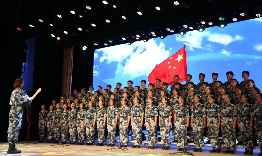 叛逃台湾,杀死同胞,他却获奖280万,之后报应就来了